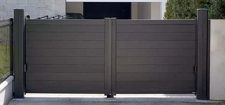 Common Residential Gate Issues We Resolve in Oswego, IL