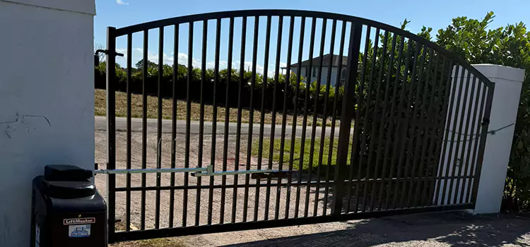 Driveway Fence Repair Oswego