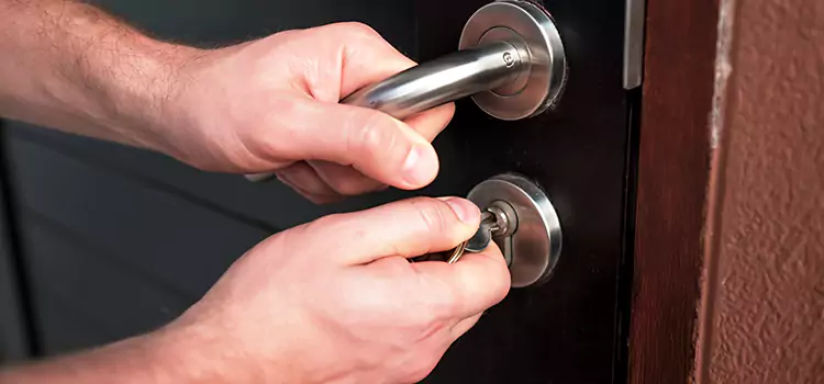 Pella Storm Door Lock Body Replacement Oswego